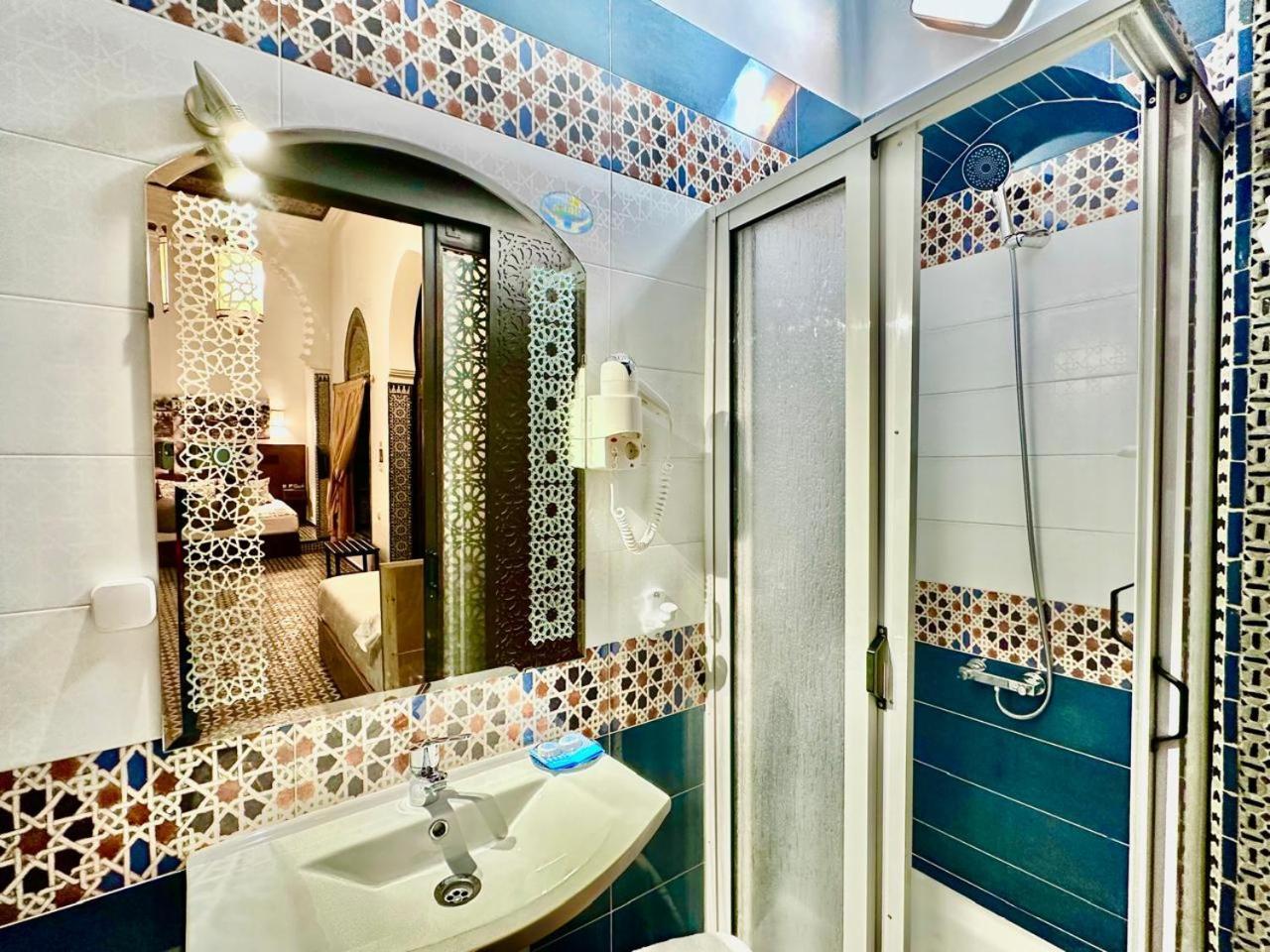 Riad El Manantial,patrimonio Del S Xix Tétouan